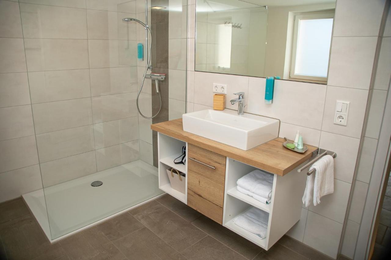 Zur Rhoen Tischlerei Apartment *